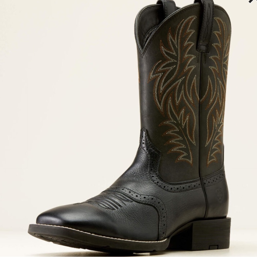 Ariat Black Leather Western Cowboy Boots with Brown Stitching